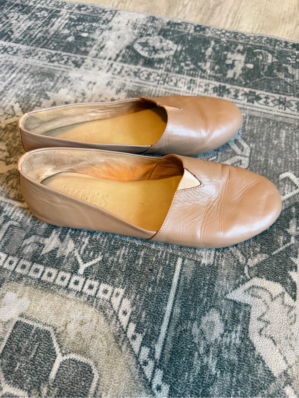 Tkees Comfortable Women's Slip-On Flats in Nude Tan size 6
